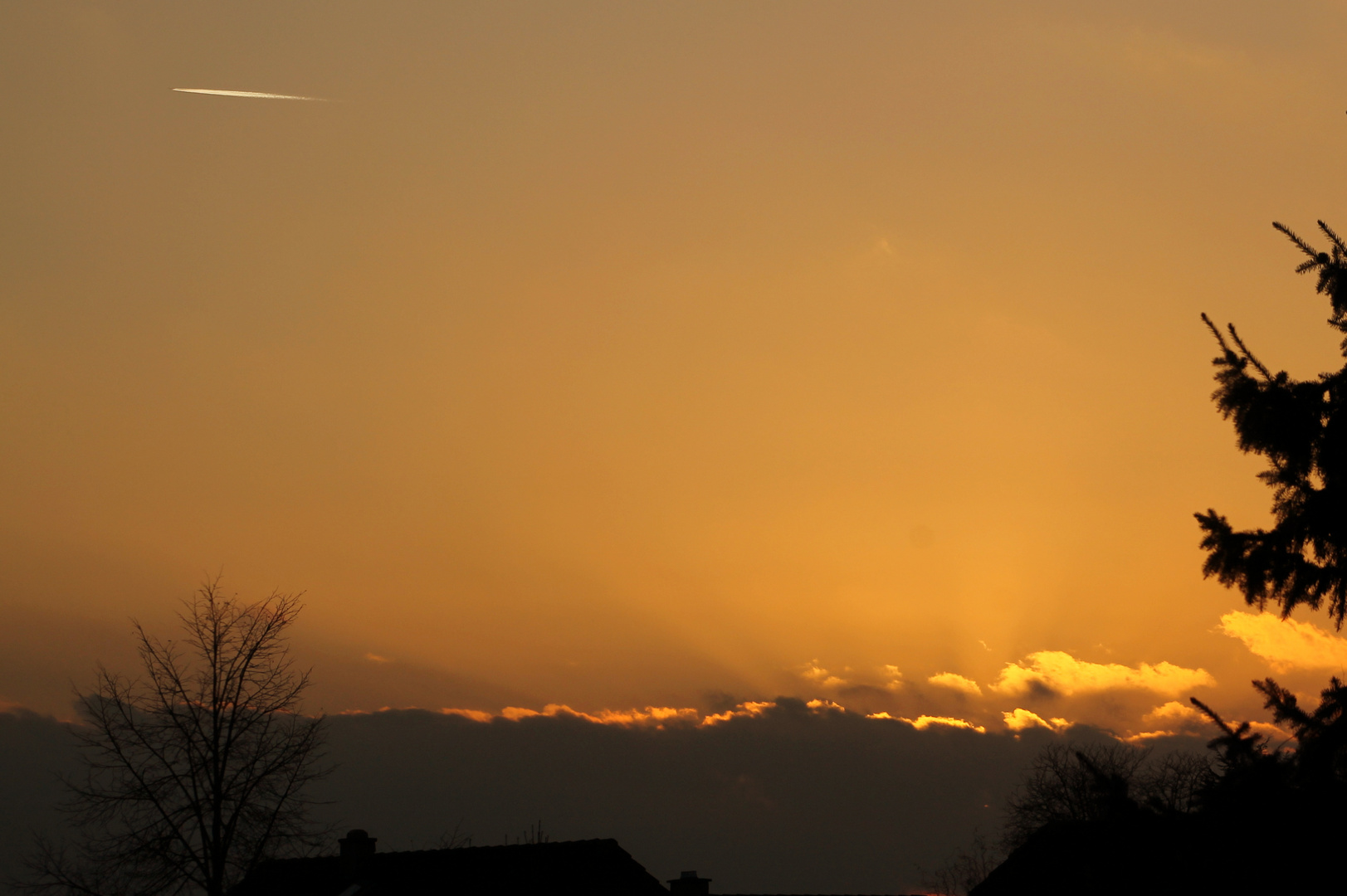 von Wolken verdeckte Sonne (2. Teil)