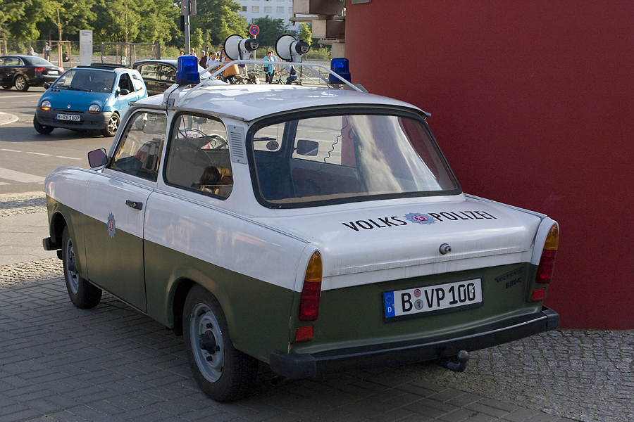 Vopo Trabbi ...