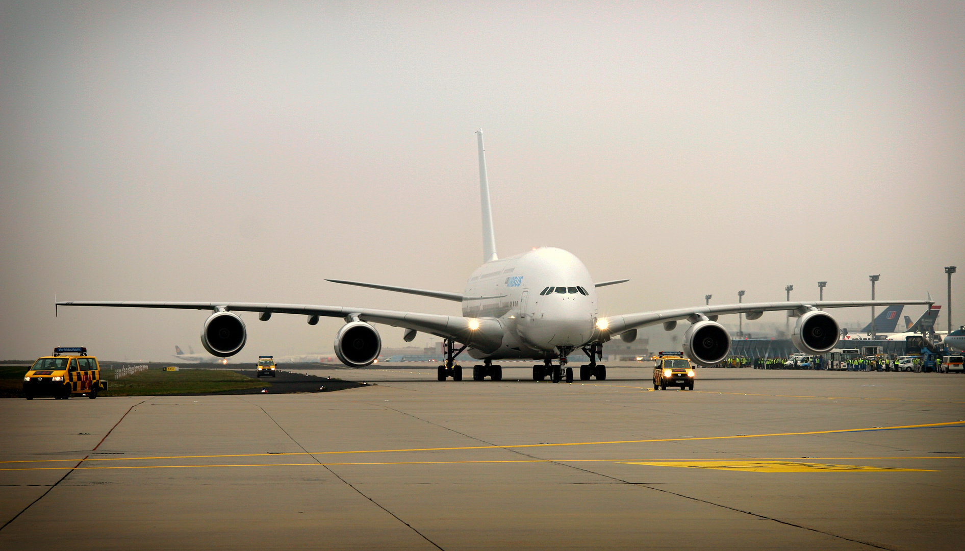 Vor 15 Jahren - Airbus A380 erstmals in Frankfurt -3-