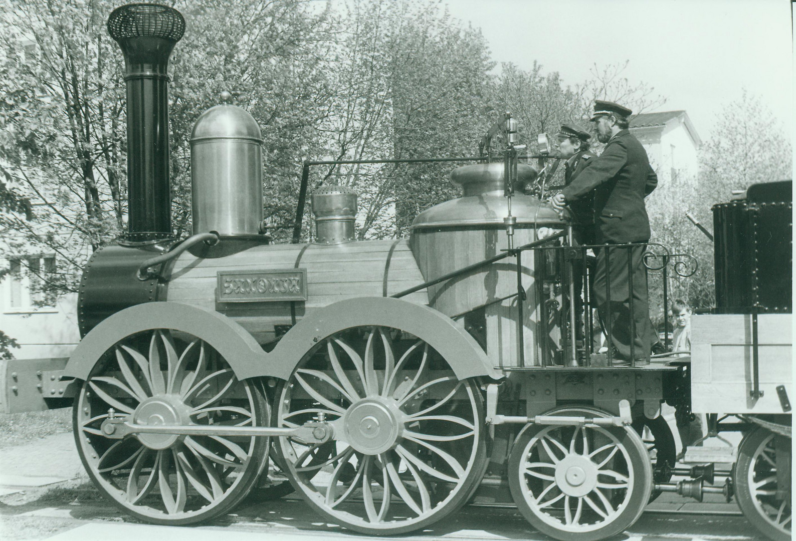 Vor 175 Jahren fuhr die erste deutsche Ferneisenbahn von Dresden nach Leipzig, Foto & Bild