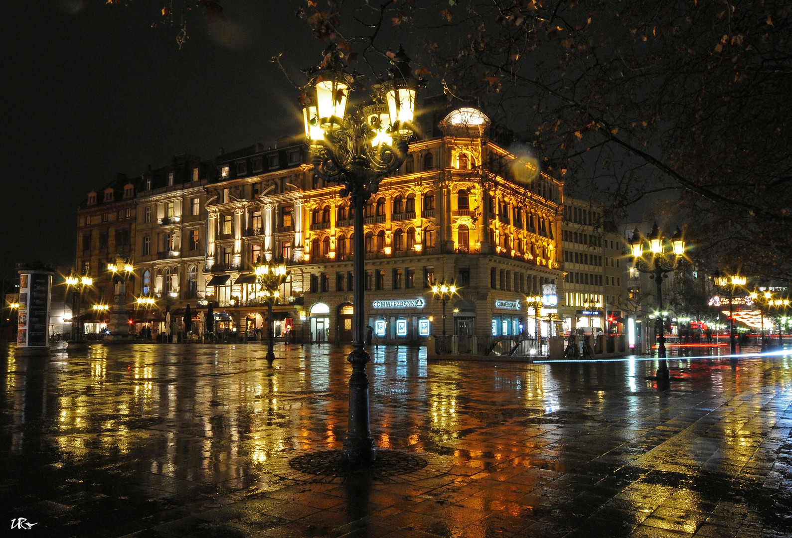 vor Alten Oper & Fressgasse...