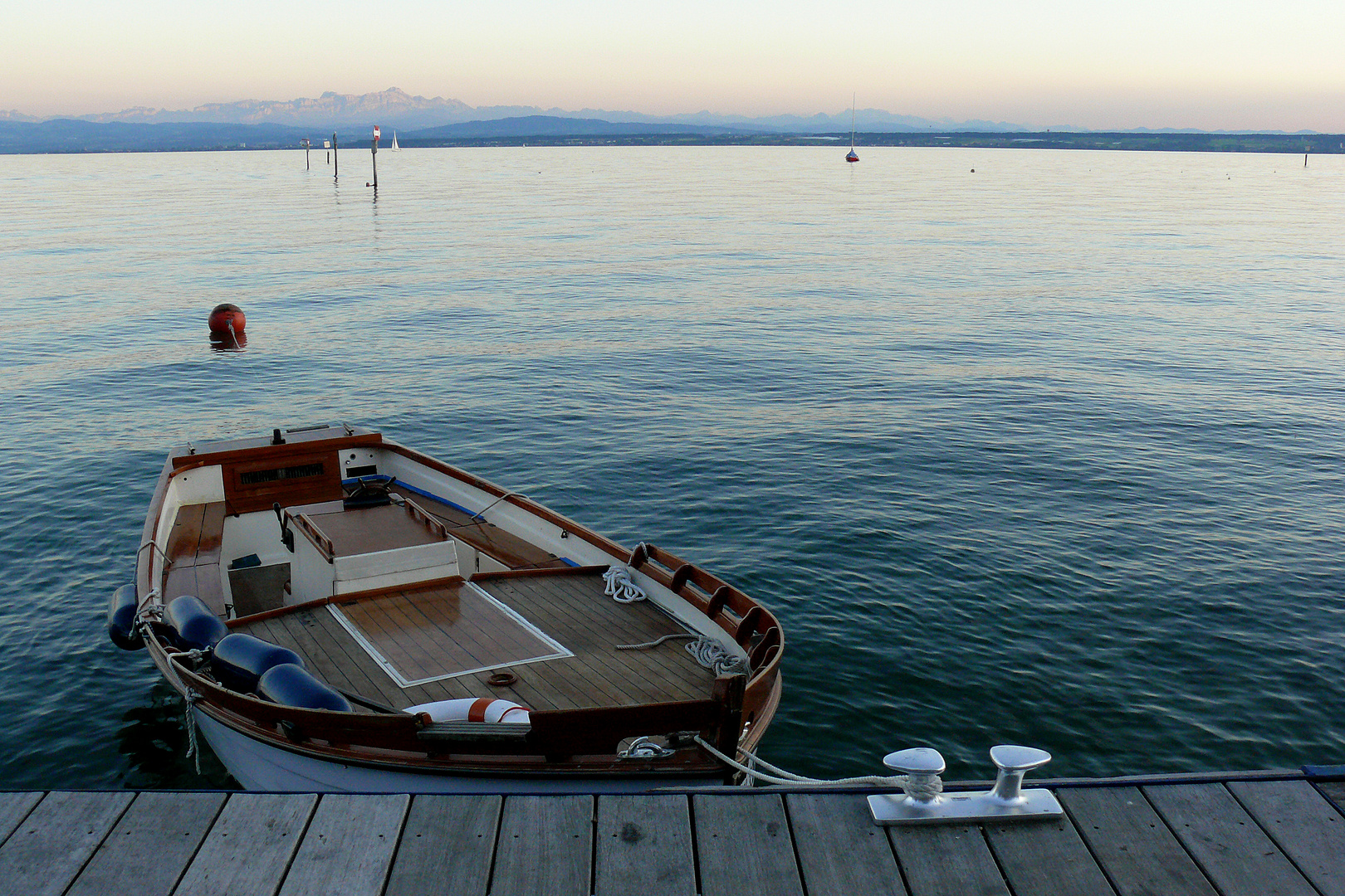 vor Anker gehen