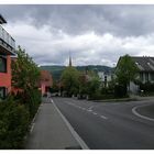 Vor dem Altersheim