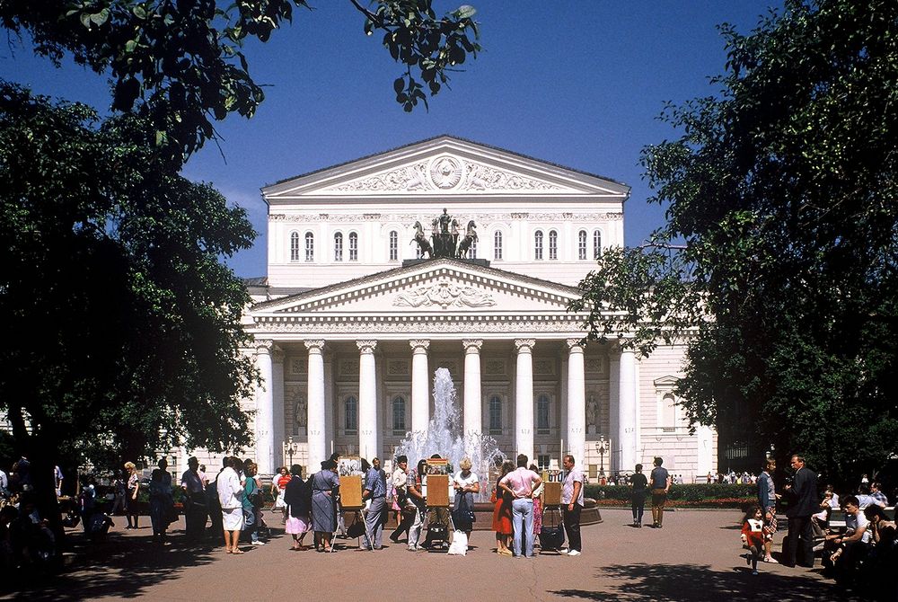 vor dem Bolschoi-Theater