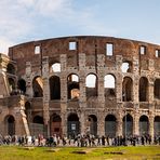 Vor dem Colosseum