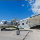 Vor dem Dornier-Museum