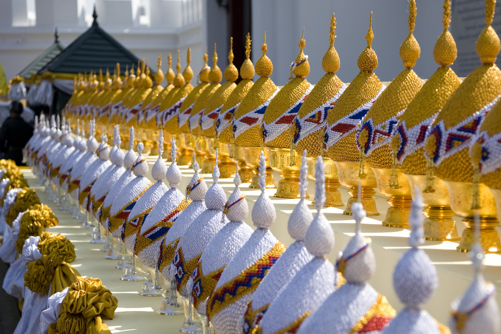 Vor dem Eingang von Wat Phra Kaeo