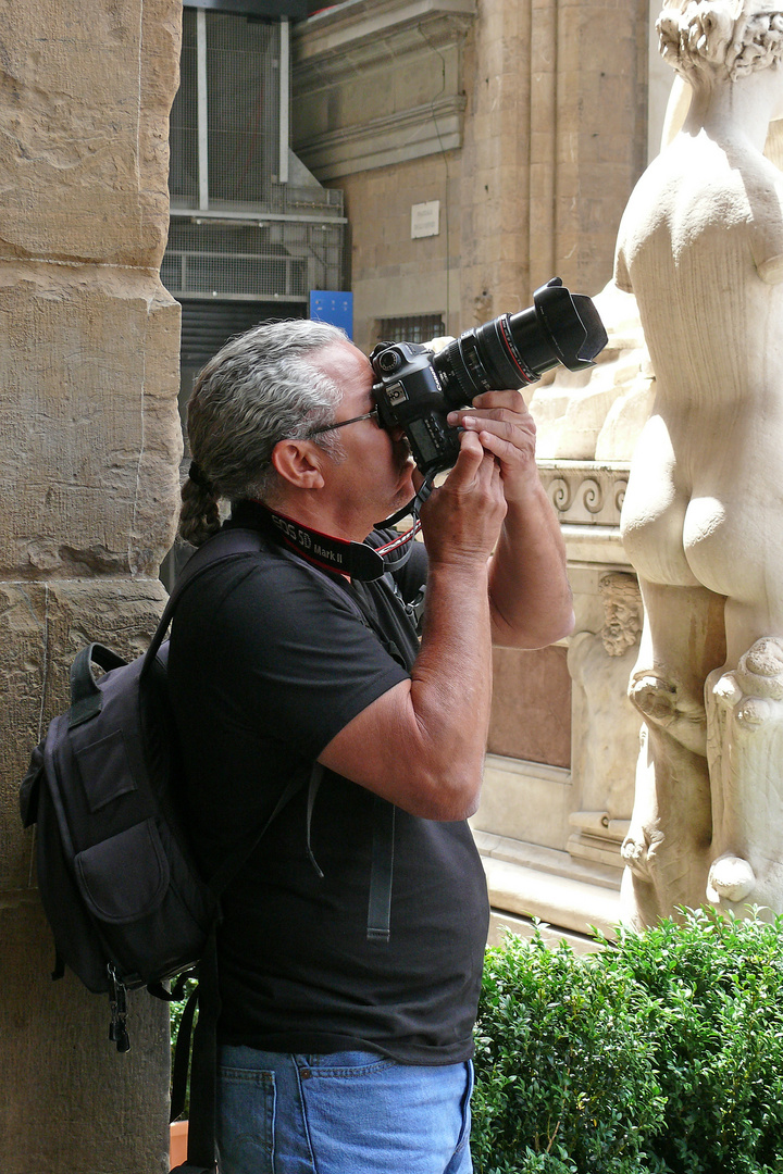 vor dem Fotografen ist nichts sicher... :-)