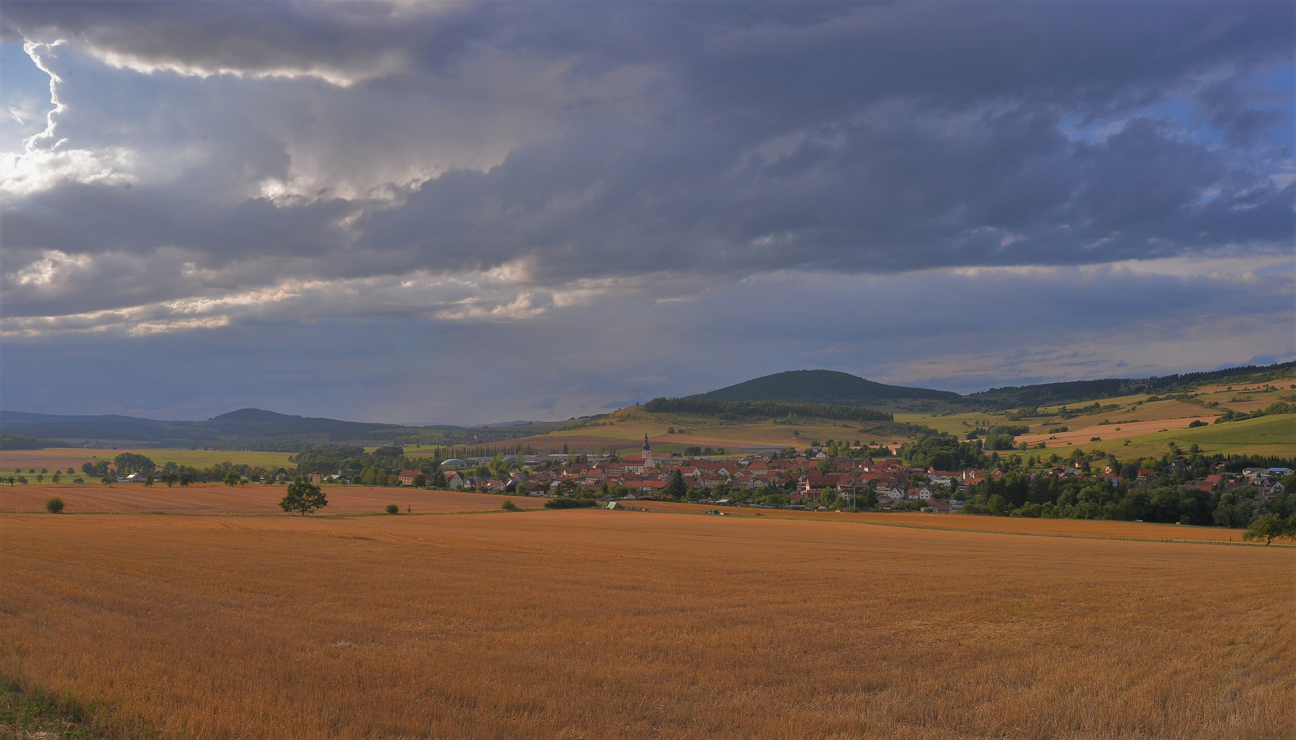 vor dem Gewitter (antes de la tormenta)