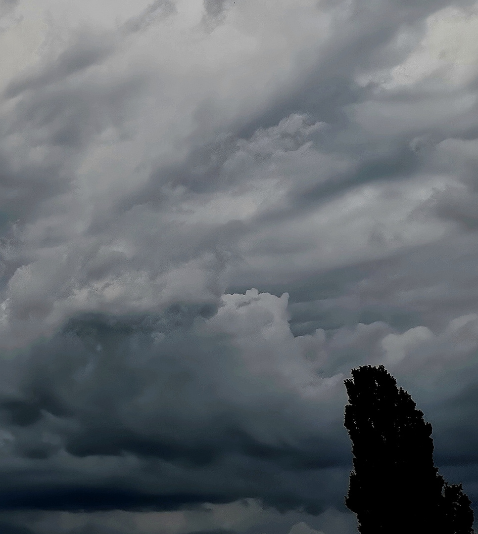 Vor dem Gewitter ist nach dem Gewitter 