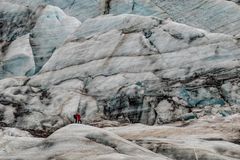 Vor dem Gletscher ...