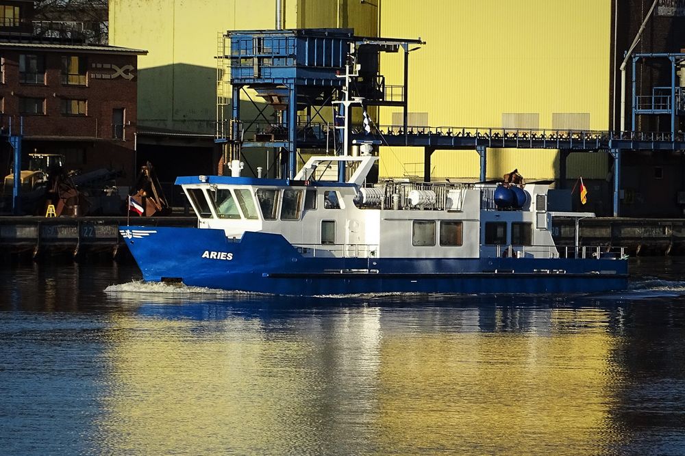 vor dem Kreishafen in Rendsburg 