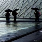 vor dem Louvre