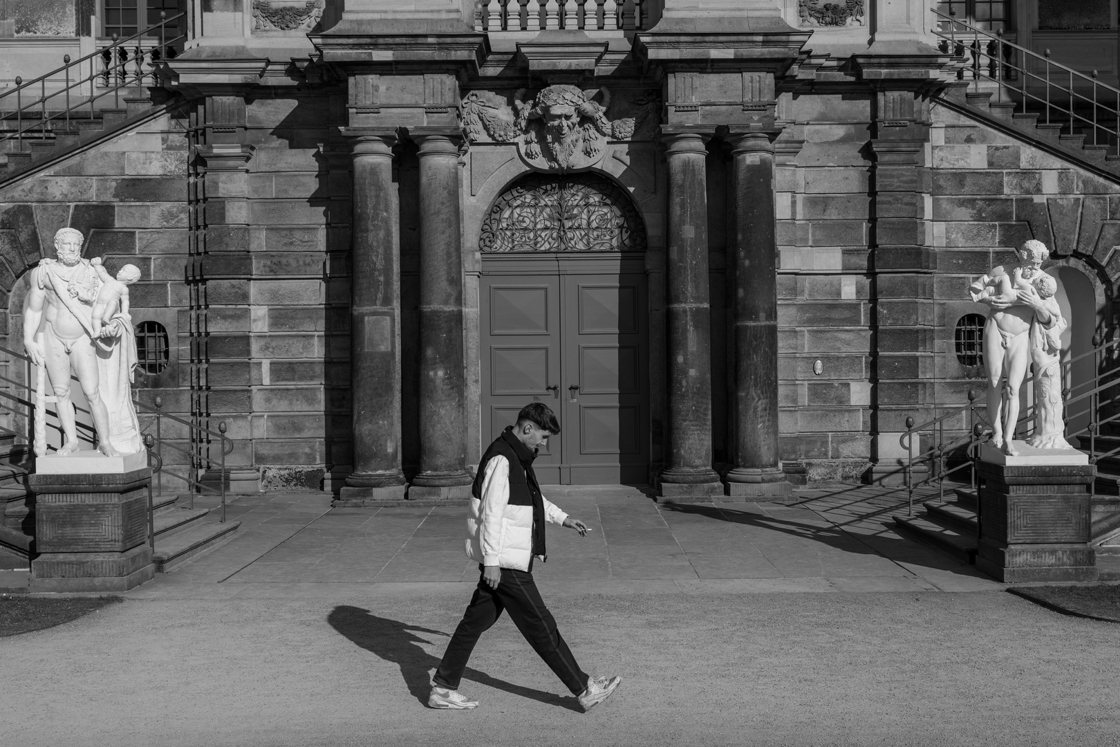 Vor dem Palais im Großen Garten (Dresden)