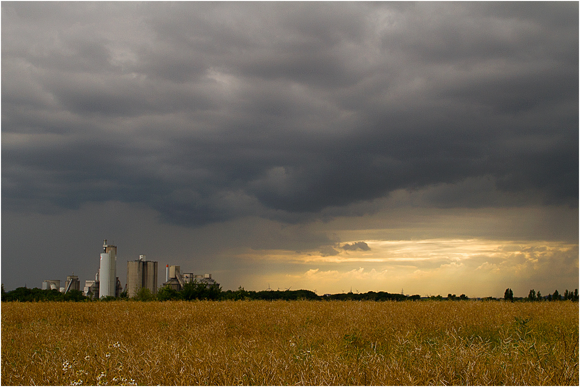 Vor dem Regen