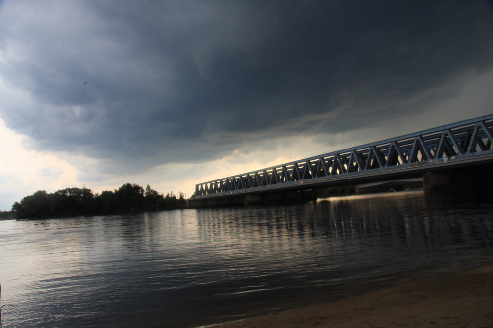 Vor dem Regen