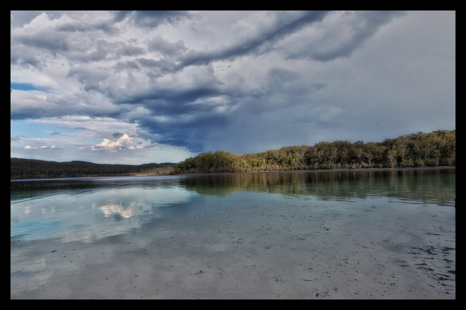 Vor dem Regen ist nach dem Regen am Lake McKenzie