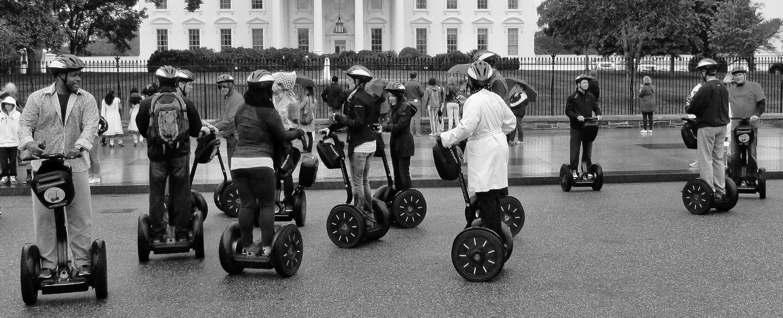 Vor dem Weißen Haus in Washington ...