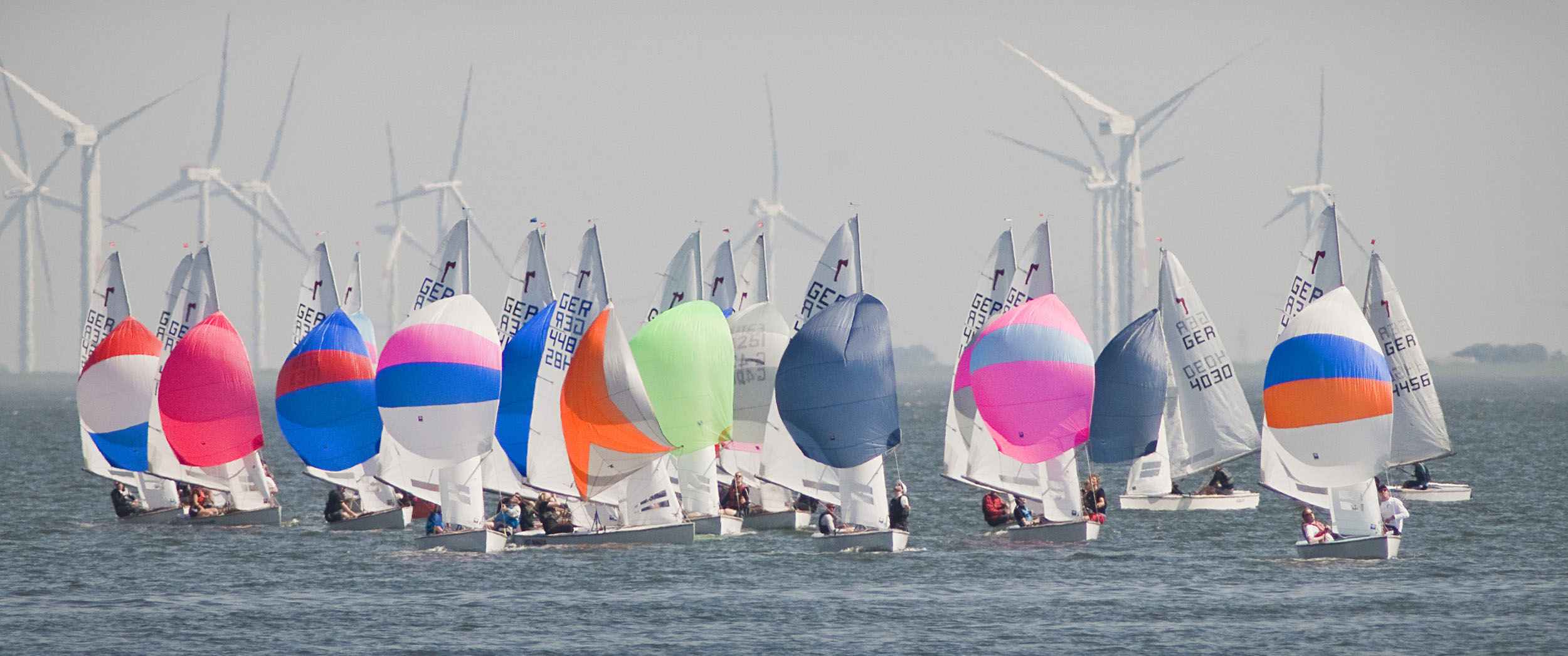 Vor dem Wind wird es bunt