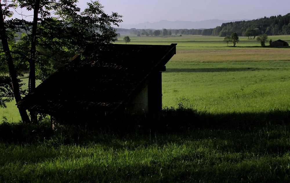 Vor der Brücke