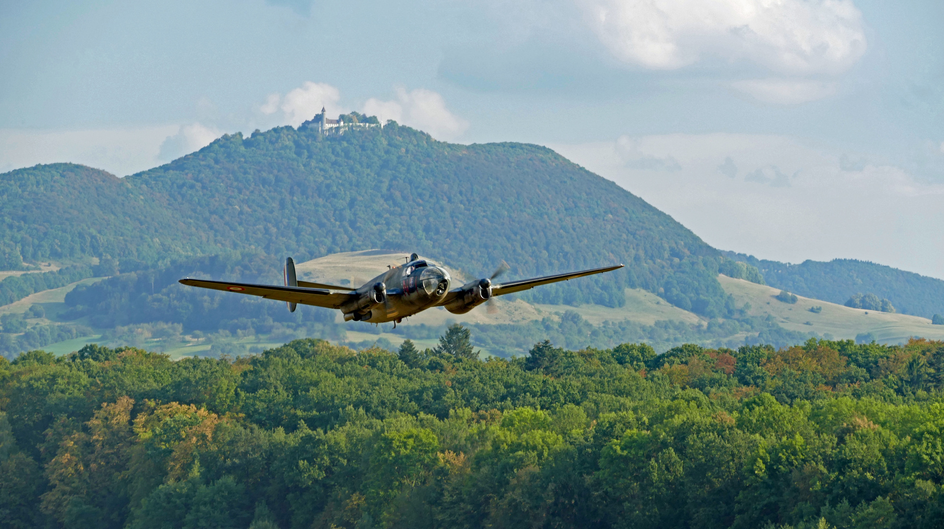 Vor der Burg Teck