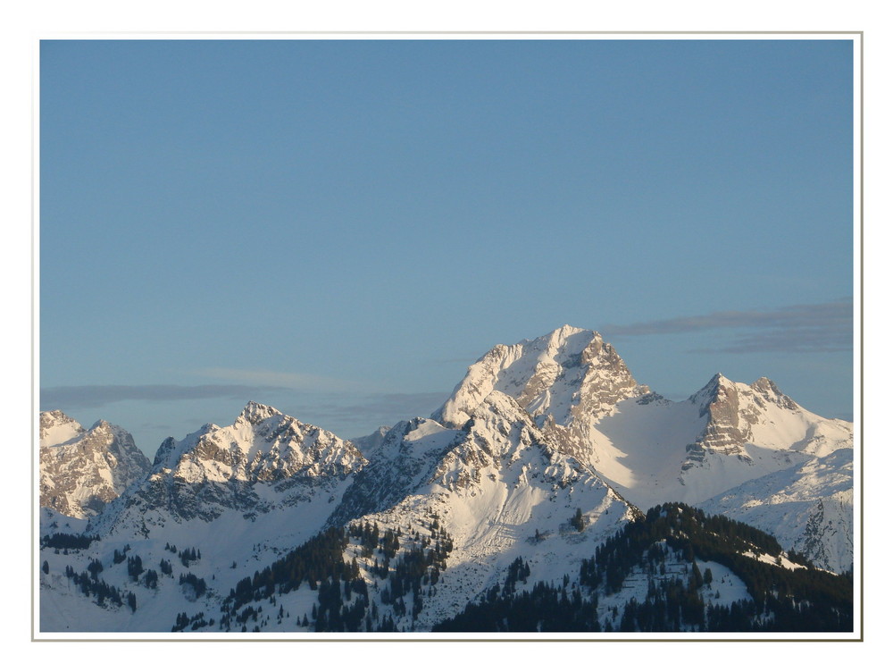 vor der Hütte sitzen .....