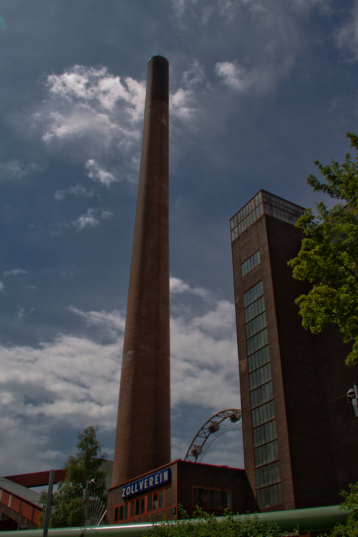 Vor der Kokerei Zollverein