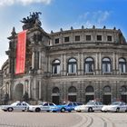 Vor der Semperoper