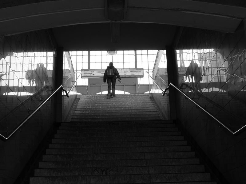 vor der ubahn