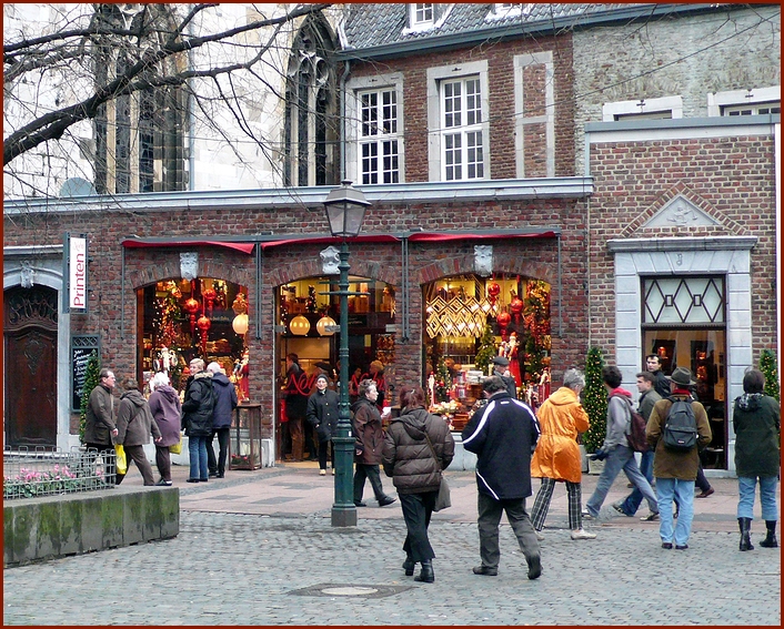 " vor der Weihnachtsbäckerei ".......