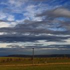 Vor der Wetterfront gestern gewaltige Himmelszenarien...