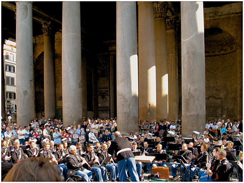 vor diesen heiligen  Hallen ........ (Pantheon)