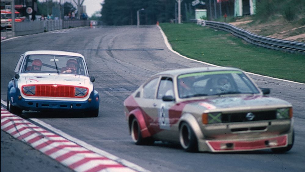 Vor einer so schönen Kurve in Zolder/B.