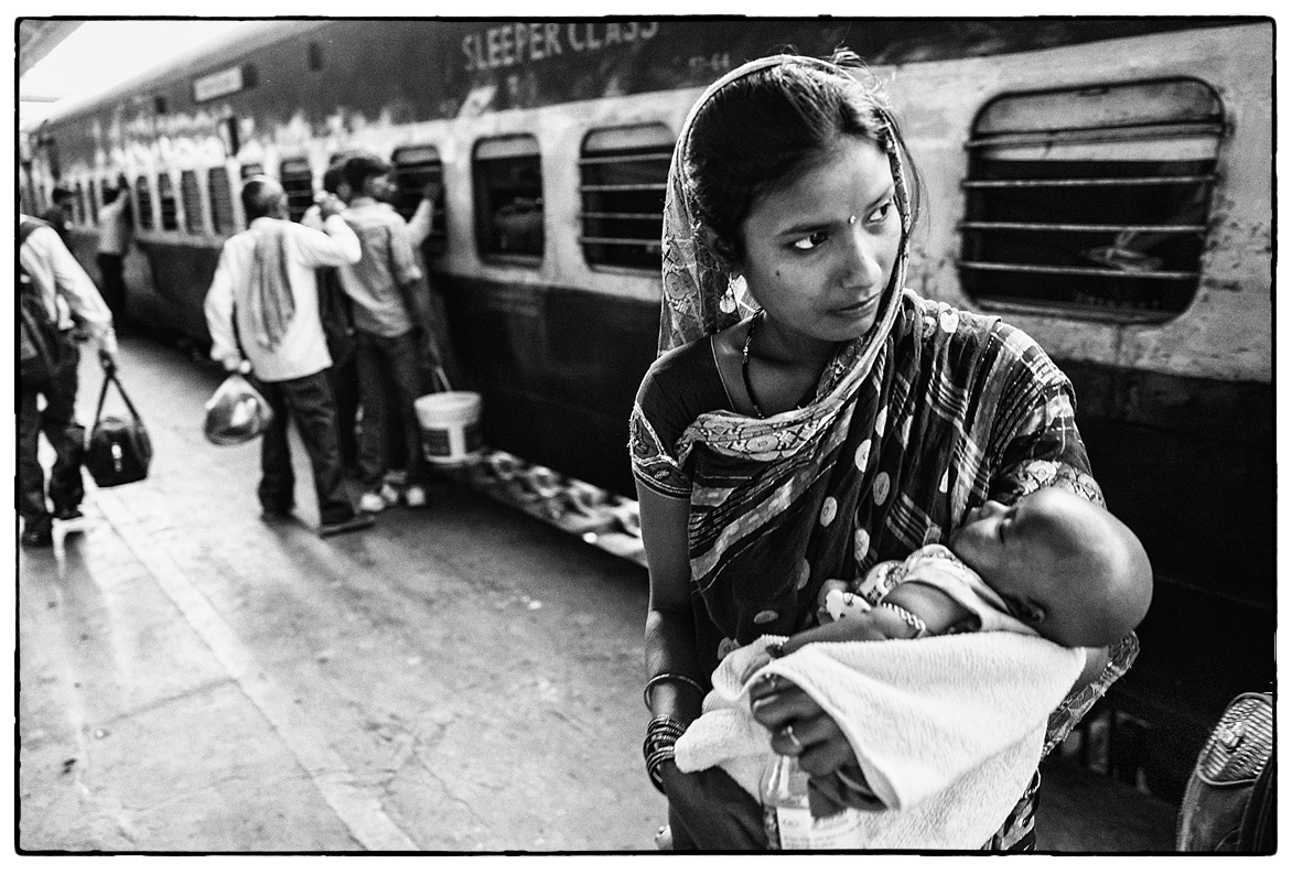 vor einigen Jahren traf ich Maria und den kleinen Jesus am Old Delhi Railway Station