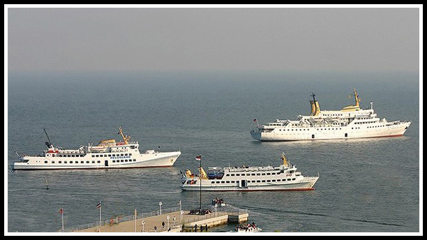 Vor Helgoland auf Reede