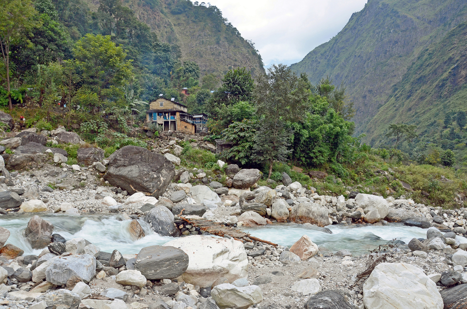 Vor Khorlabesi im Manaslu-Gebiet