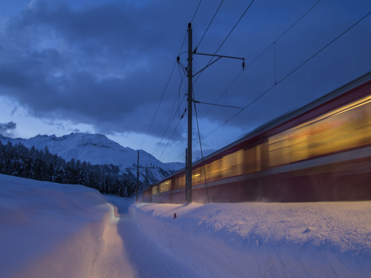 vor Pontresina durch die Winterlandschaft 2