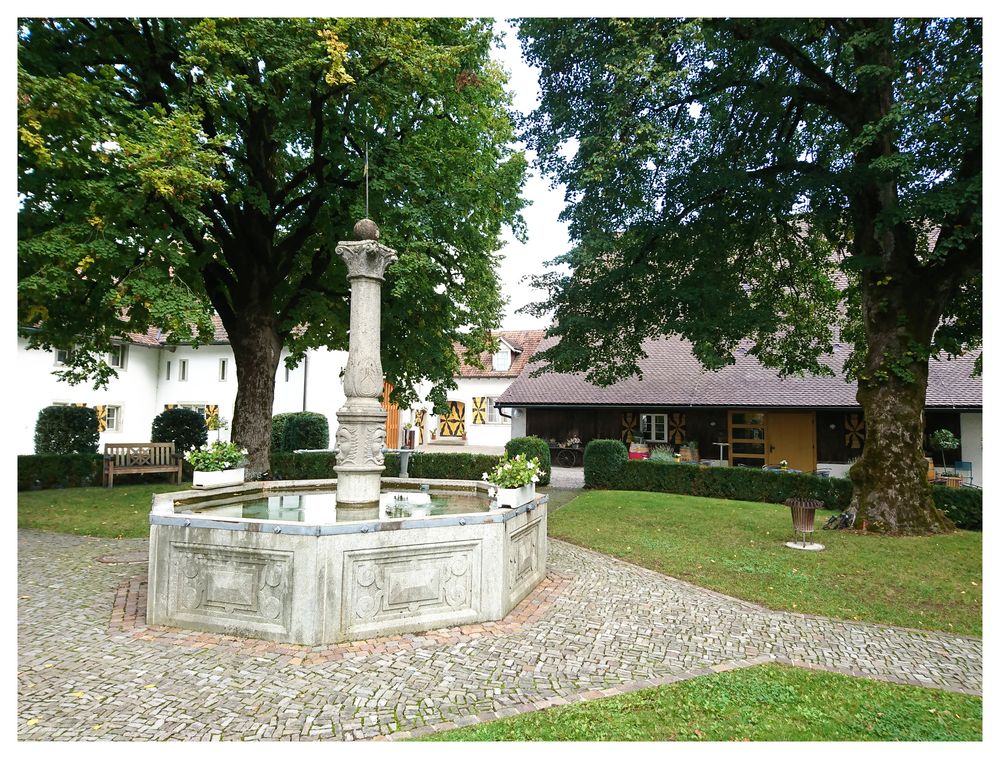 Vor Schloss Böttstein