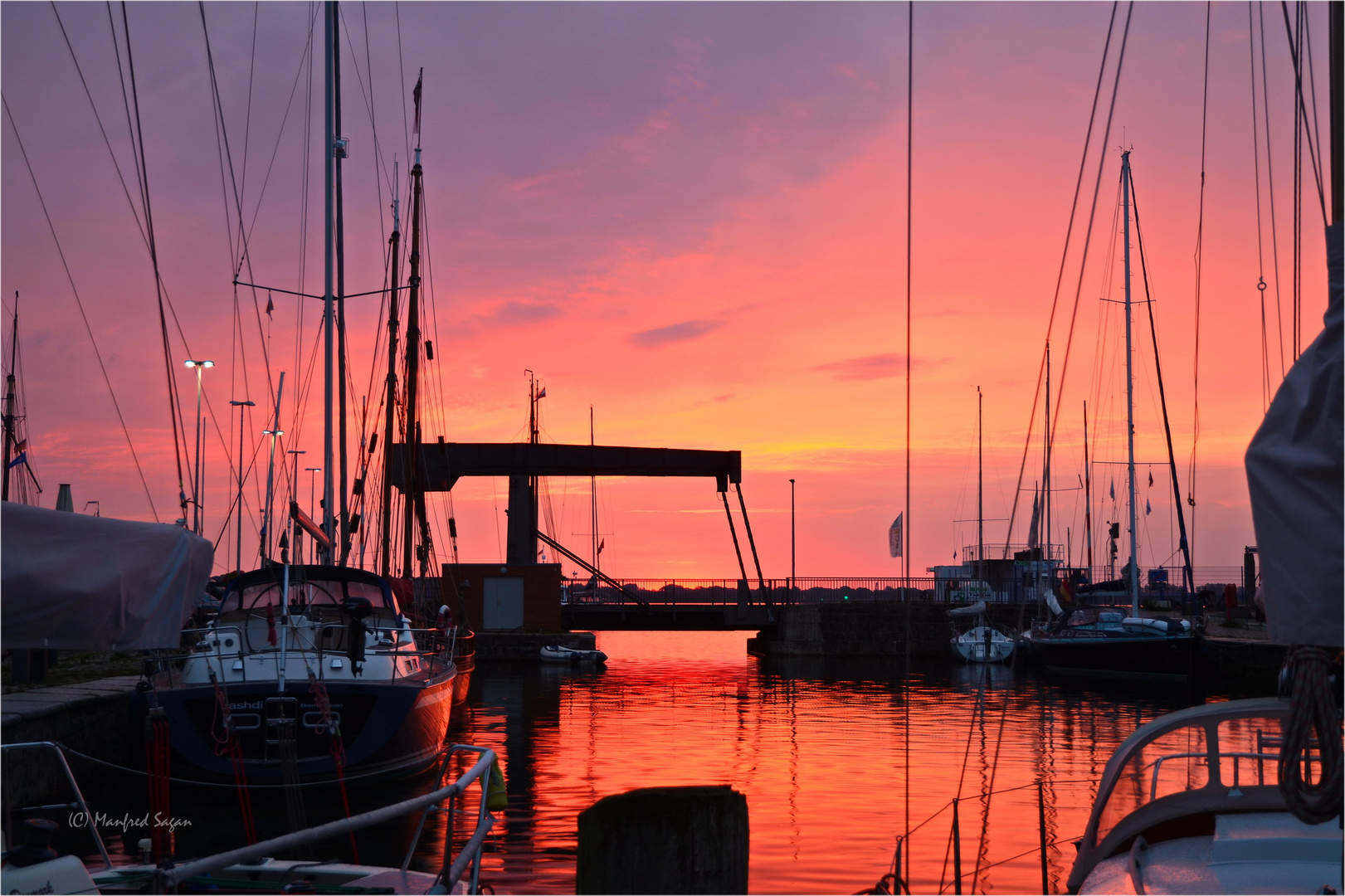 Vor Sonnenaufgang am Strelasund...