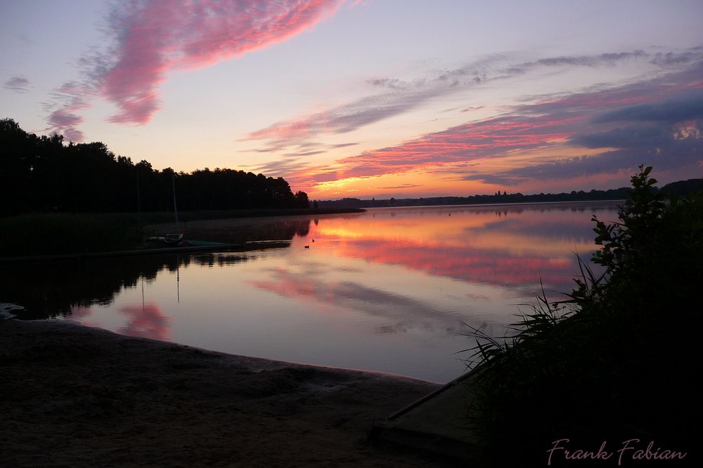 Vor Sonnenaufgang am Useriner See (1)