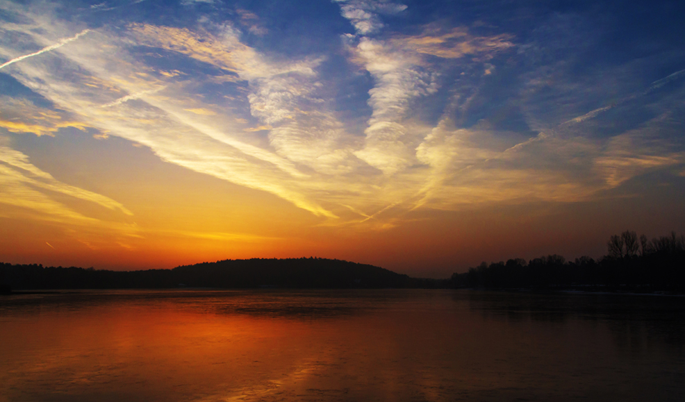 Vor Sonnenaufgang im Februar