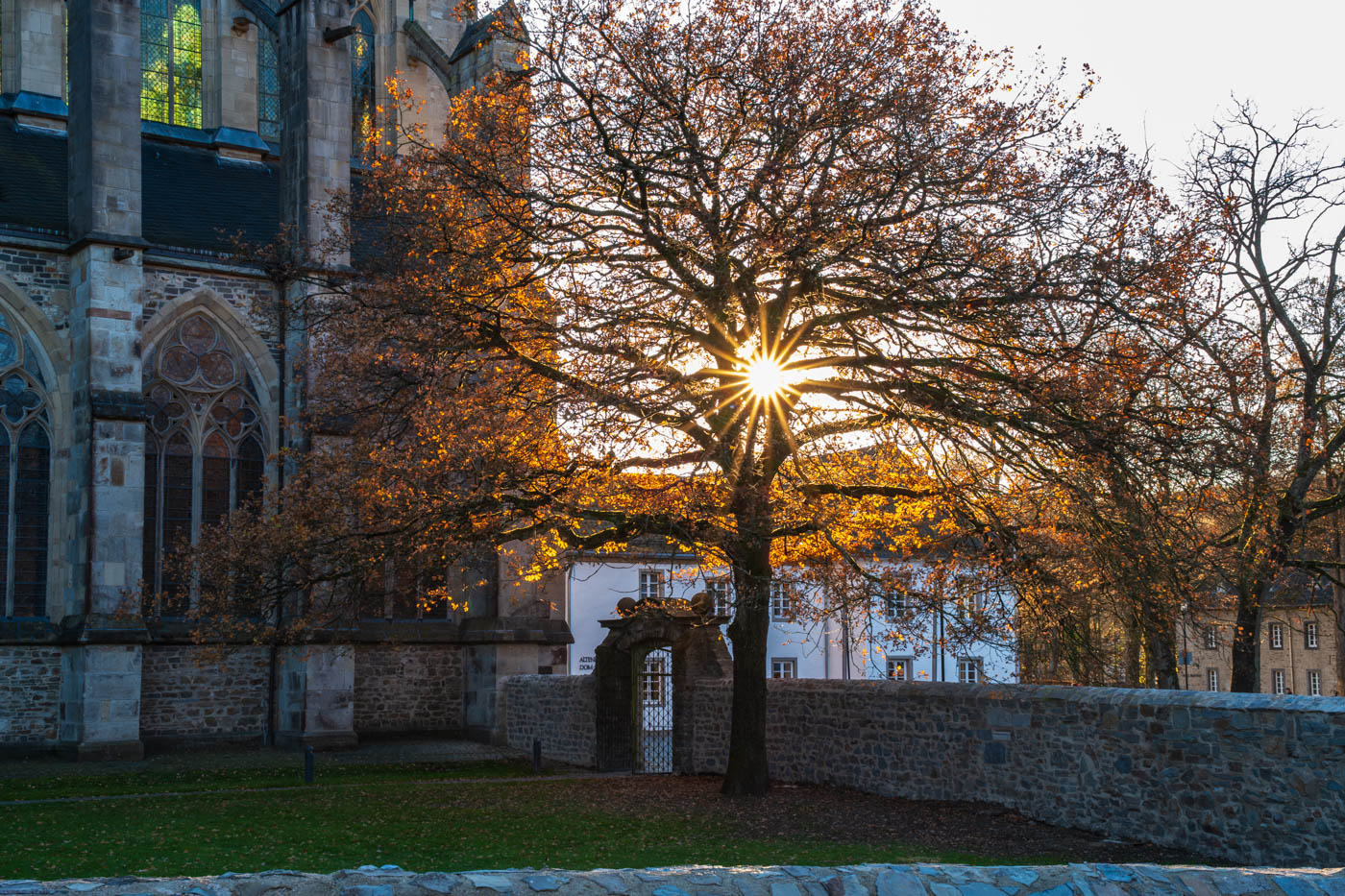 vor Sonnenuntergang