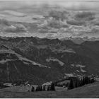 Vorarlberger Alpen in S/W
