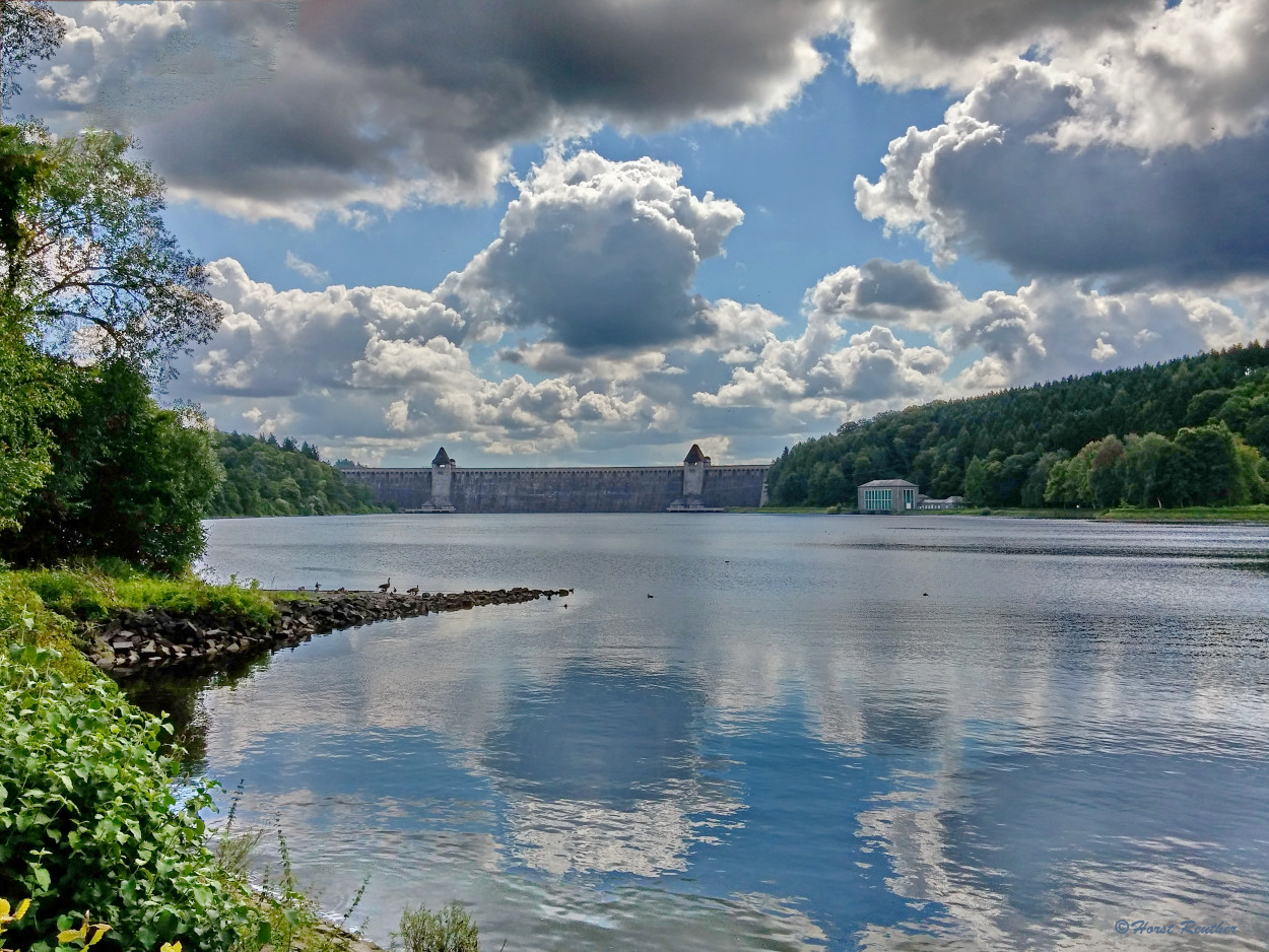 Vorbecken der Möhnetalsperre