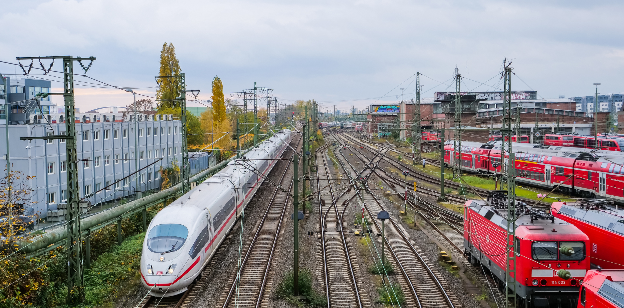 Vorbei am Bw 1 Ffm ...