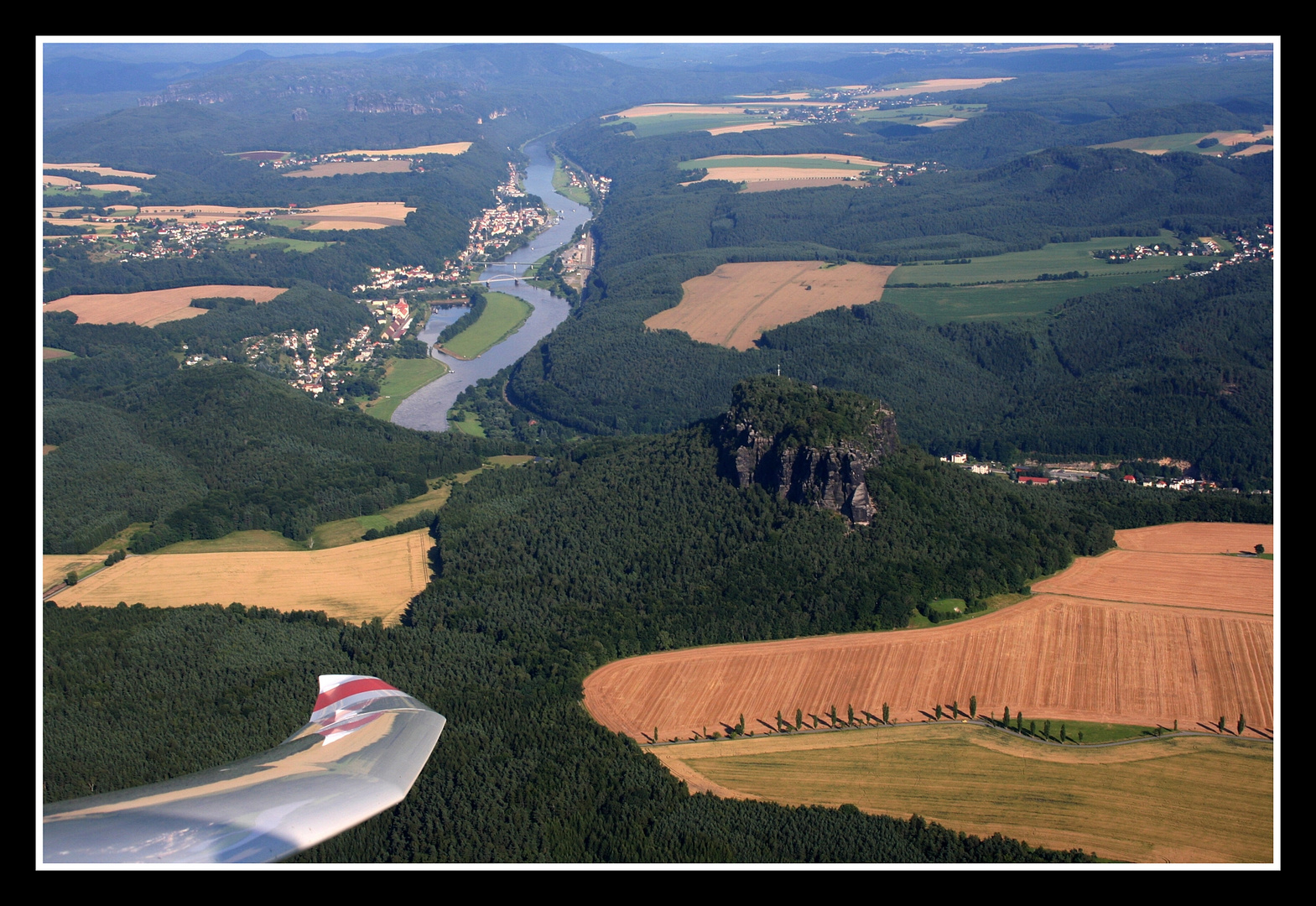 Vorbeiflug am Lilienstein