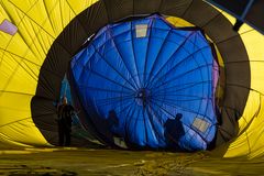 Vorbereitungen zum Ballonstart