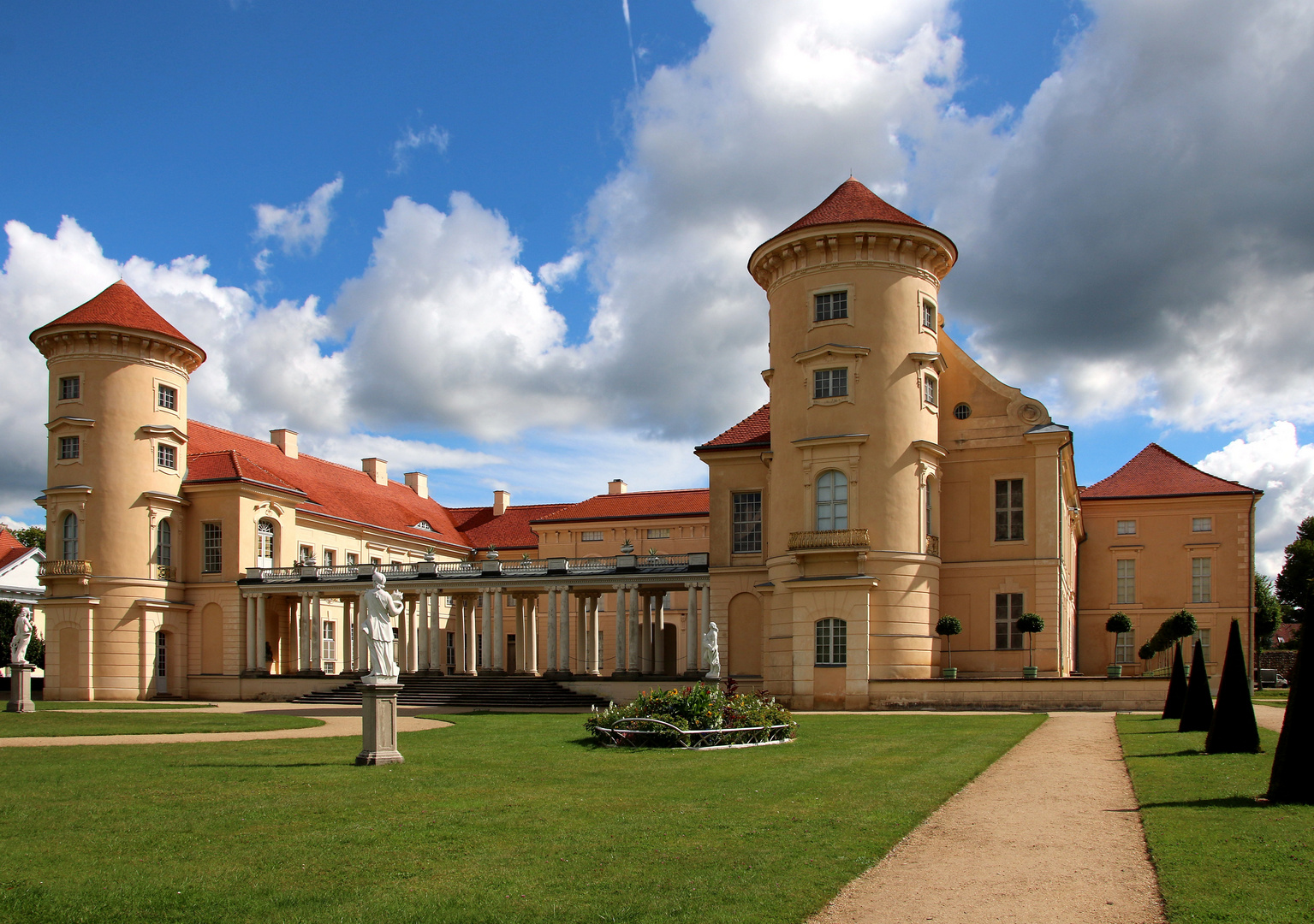 Vorderansicht Schloss Rheinsberg