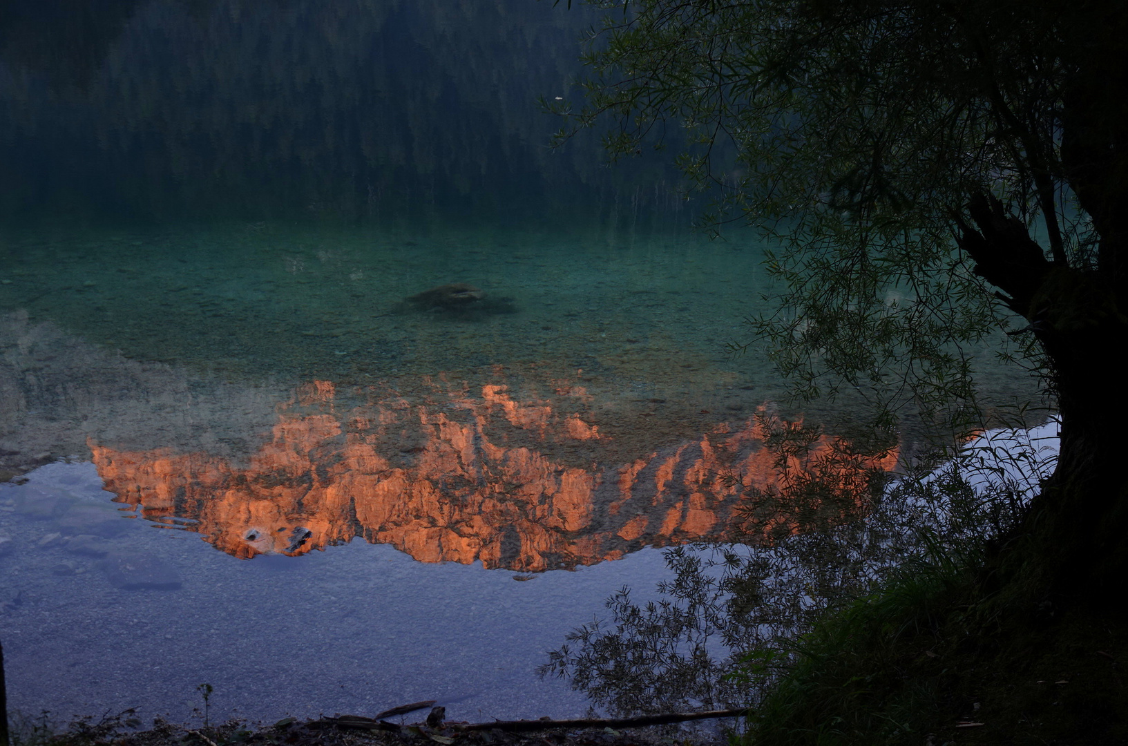 vorderer Langbathsee  sunrise