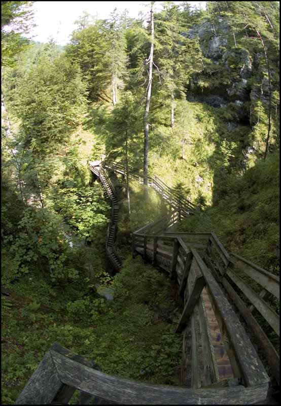 ... Vorderkaser Klamm 4 ...